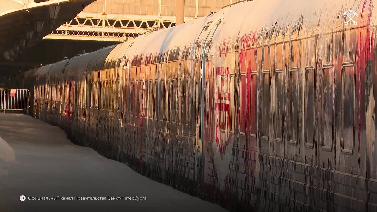 На Витебский вокзал прибыл «Поезд Победы» — первая в мире иммерсивная передвижная выставка