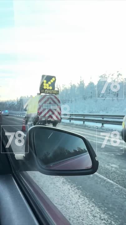 Цепь аварий на трассе М-11 парализовала движение