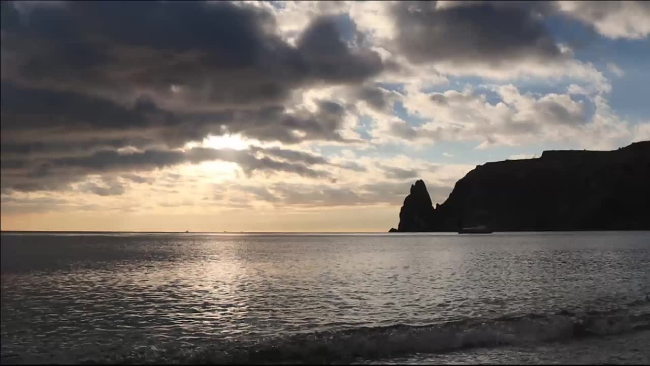 Михаил Онуфриенко: Человек привычки – это норма /с кровати в стену – замуровали/