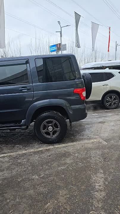 Приобрели для дроноводов группировки "Восток" ВС РФ из Бурятии, автомобиль УАЗ Патриот