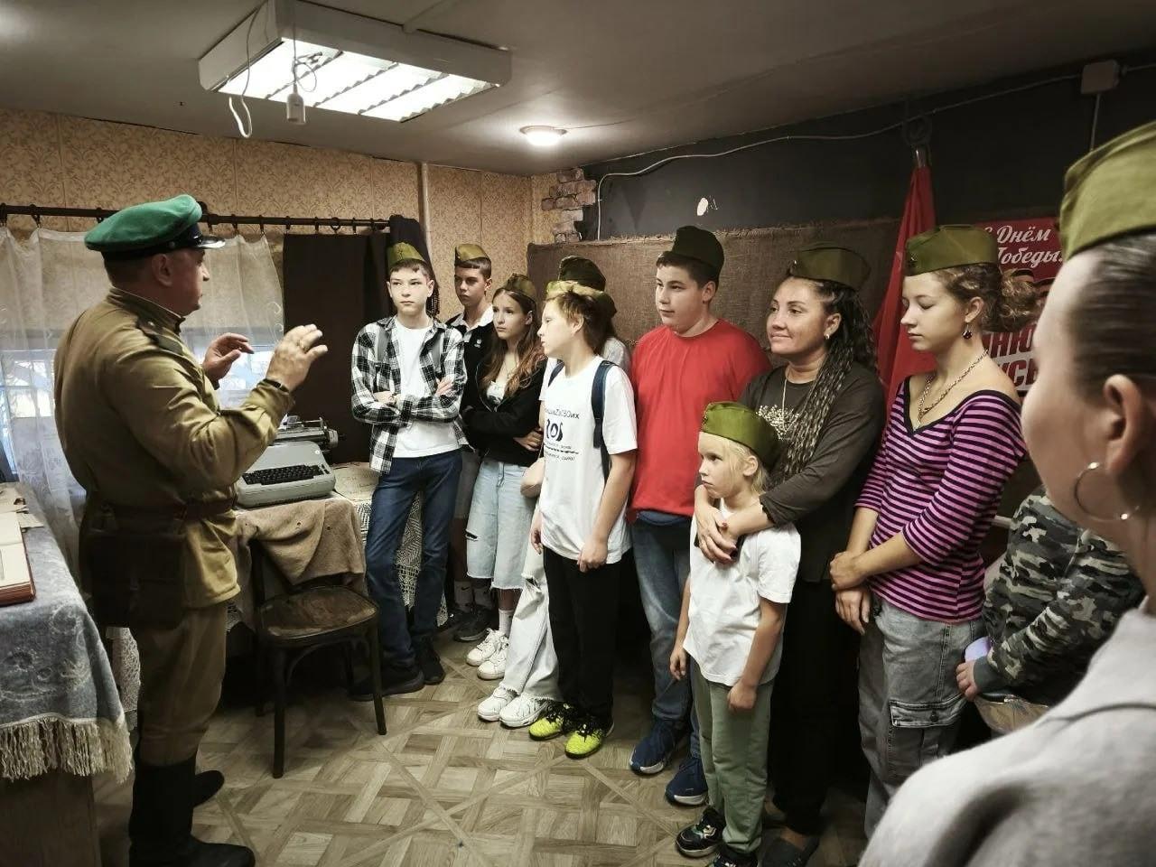 В Киришском районе установили памятные таблички на местах деревень, уничтоженных в годы Войны В Киришском районе установили памятные таблички на местах деревень, уничтоженных в годы Войны