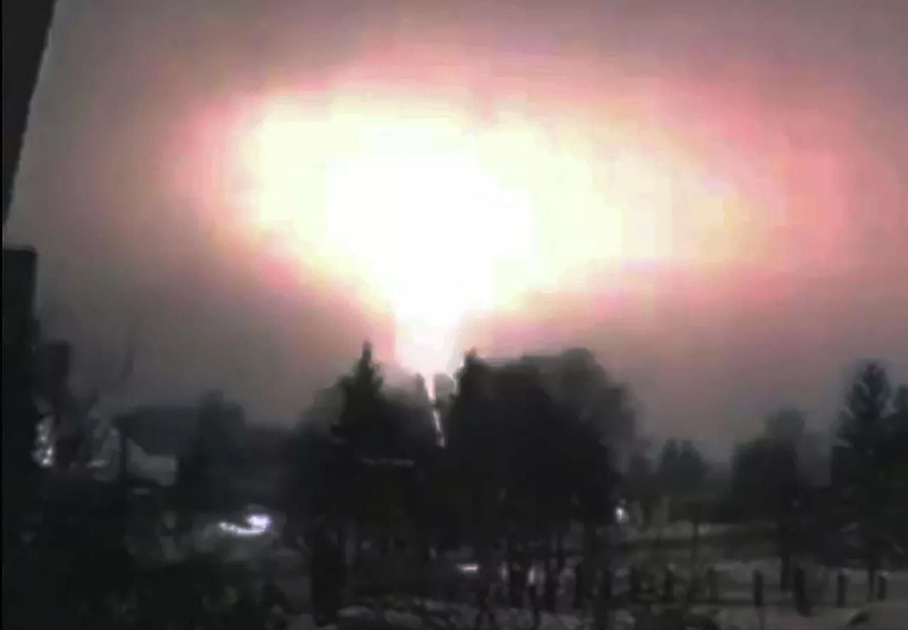 Сегодняшний массированный удар по объектам ВПК и энергетического комплекса т. н. Украины с применением системы "Орешник" – очередной Русский урок