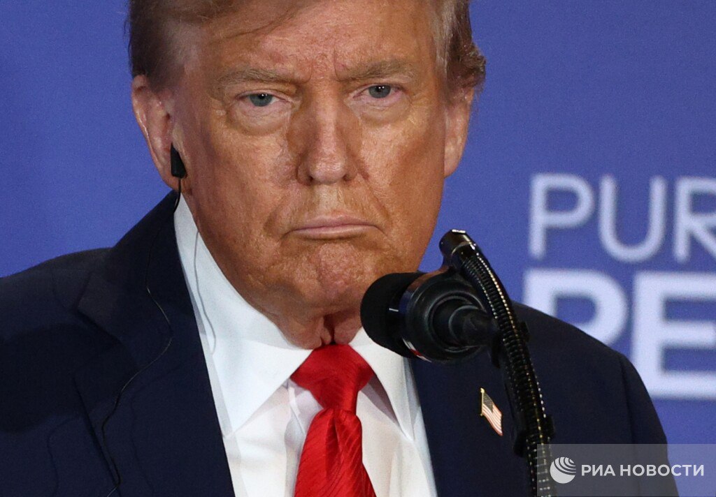 Дмитрий Дробницкий: Попытка подлизаться, видимо, зачтена, но вряд ли Трамп пойдёт на воцарение в Венесуэле креатуры Демпартии США