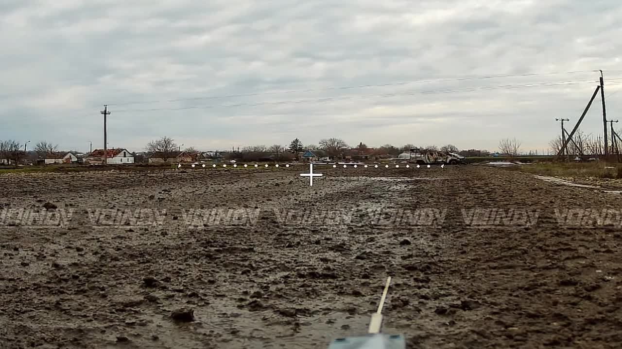 Операторы БпЛА 14 гвардейской бригады спецназа во взаимодействии с 5 армией группировки "Восток" продолжают уничтожение техники противника к западу от н.п. Гуляй-поле. На сей раз на перекрестке в Верхней Терсе поражена ББМ...