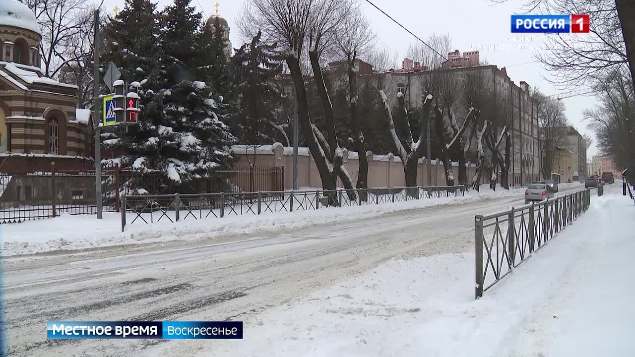 На Петроградской набережной и на улице Профессора Попова ограничили движение транспорта