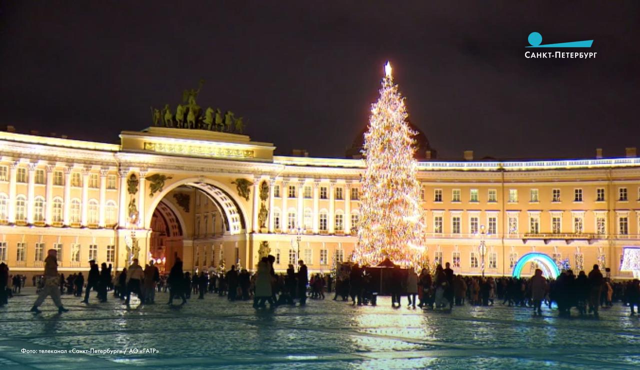 Почти 1,3 млн туристов посетили Петербург в новогодние праздники