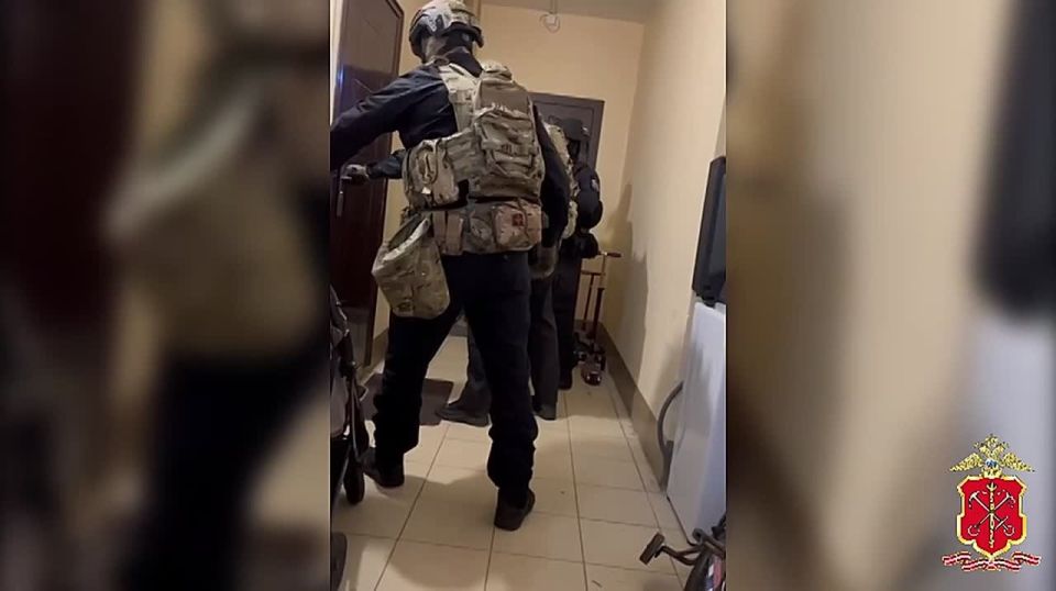 Ректор частного ВУЗа Петербурга и два его подельника предстанут перед судом по обвинению в организации канала незаконной миграции и легализации преступных доходов