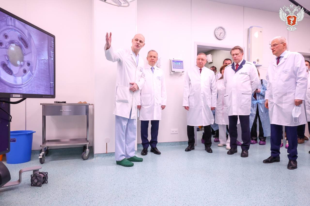 Михаил Мурашко открыл новый корпус Первого Санкт-Петербургского государственного медицинского университета Михаил Мурашко открыл новый корпус Первого Санкт-Петербургского государственного медицинского университета