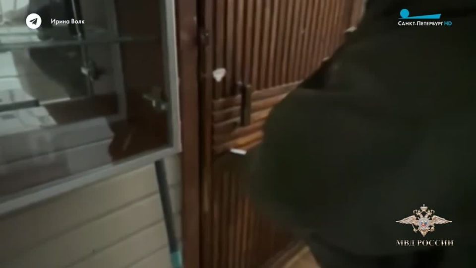 ������������� ������� �������� ���������� ����� ��������� ����������� �����������