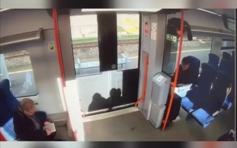 ������� �������� ����� �������� � ���������� �� ������������