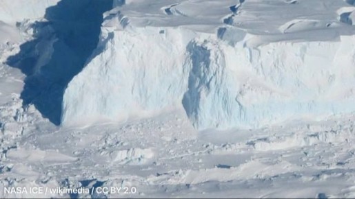 Затопит ли Петербург, если растает «Ледник Судного дня»? «Фонтанка» спросила местных ученых, как в городе готовятся к возможному повышению уровня воды и в опасности ли жилые дома: