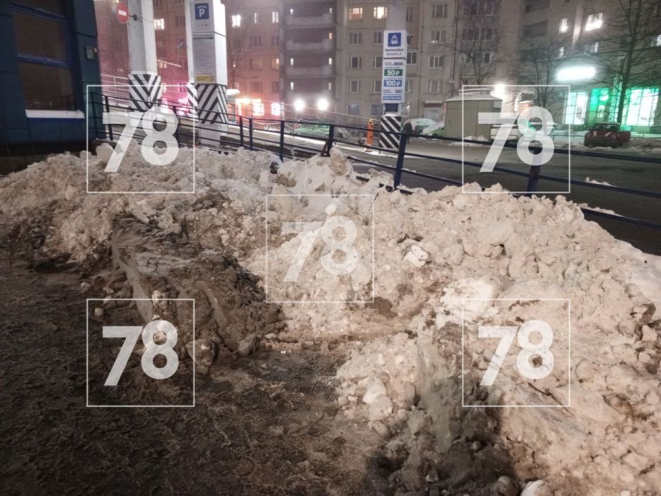 ����� 400 ����� �� ���������� ���� � ��� ��������� �� ������������ �� �����