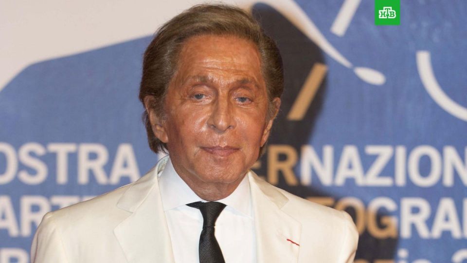 ���������� ����������� �������� � ���������� ���� ���� Valentino ��������� �������� ���� � �������� 93 ���