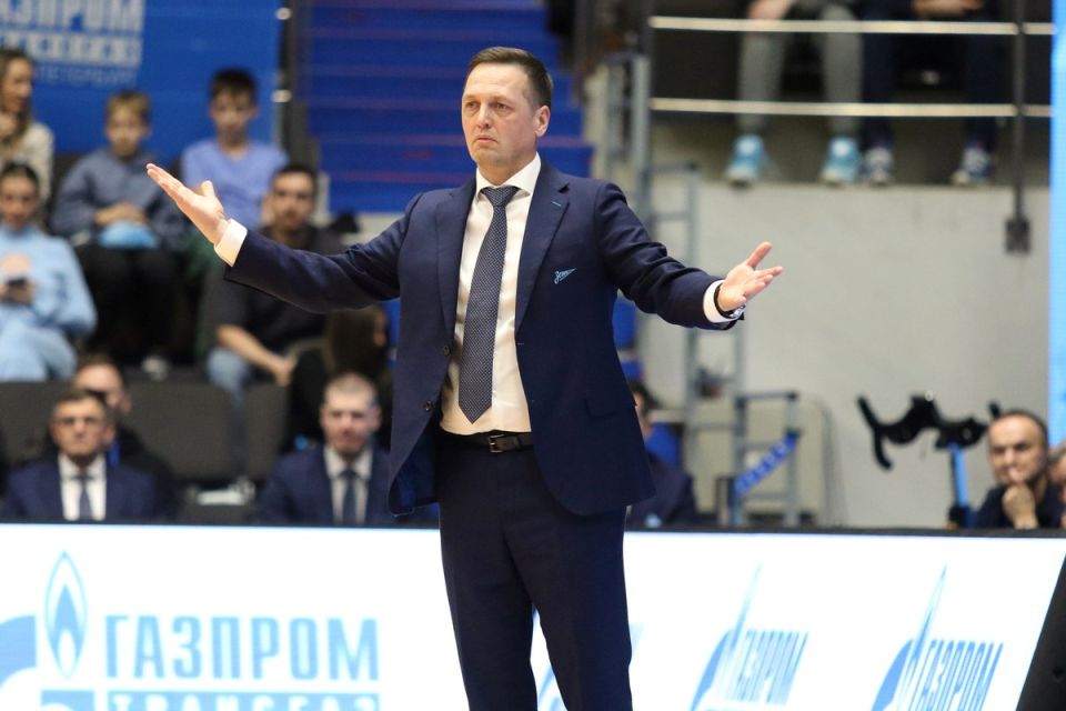 Баскетбольный «Зенит» отстранил главного тренера