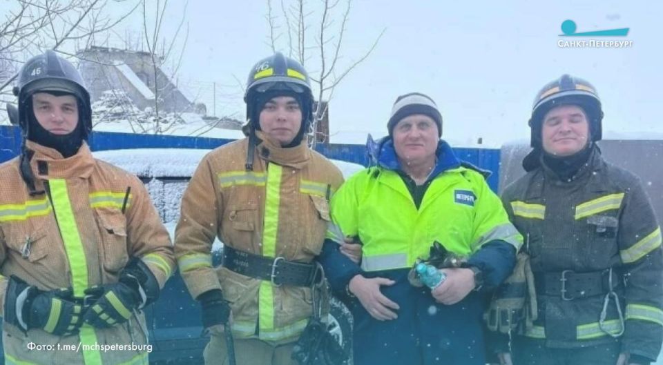 Петербургские спасатели отыскали рыбака, заблудившегося на Финском заливе близ Кронштадта