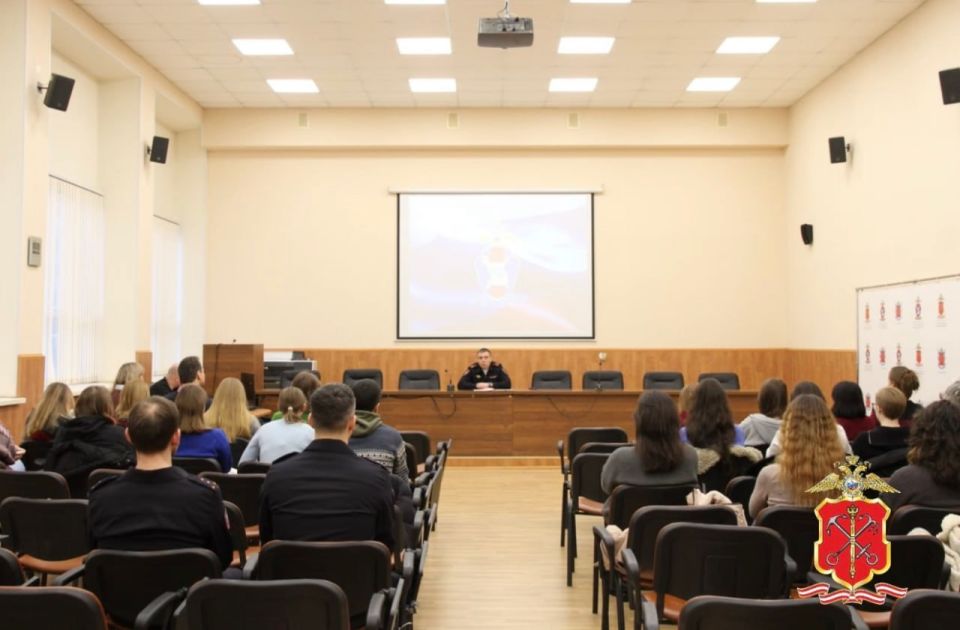 � ������ ����� ������������� ������ � ��� �� ��� ������ �� �����-���������� � ������������� ������� ��������� ���� �������� ������