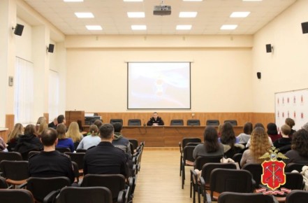 � ������ ����� ������������� ������ � ��� �� ��� ������ �� �����-���������� � ������������� ������� ��������� ���� �������� ������