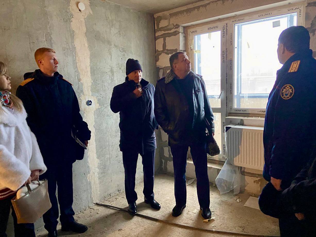 Руководитель Главного следственного управления провел выездной прием участников долевого строительства апарт-отеля Руководитель Главного следственного управления провел выездной прием участников долевого строительства апарт-отеля