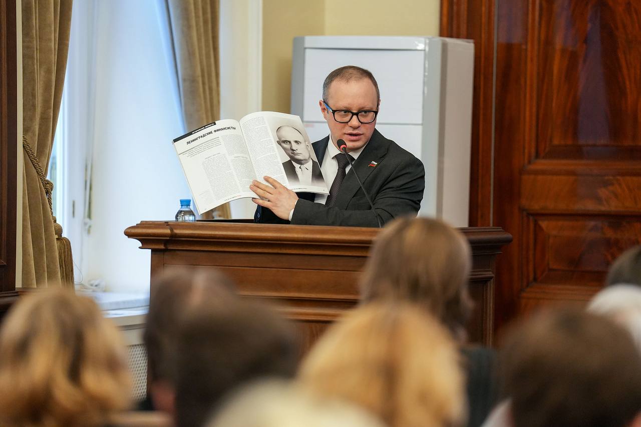 Прошла лекция-встреча «Блокада и городские финансы» Прошла лекция-встреча «Блокада и городские финансы»