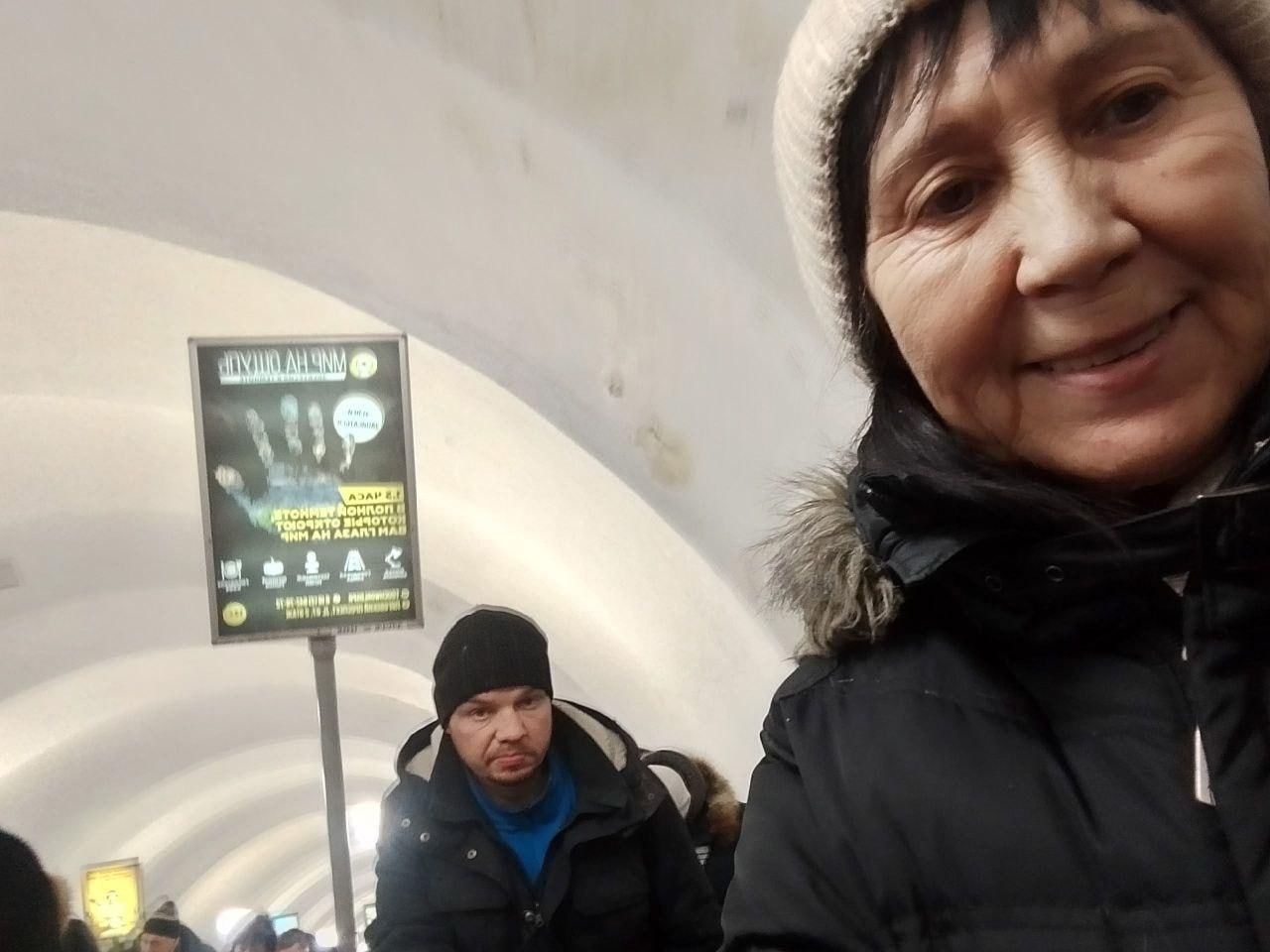 Волонтёр помогла замерзающему инвалиду добраться до Петербурга из Кингисеппа