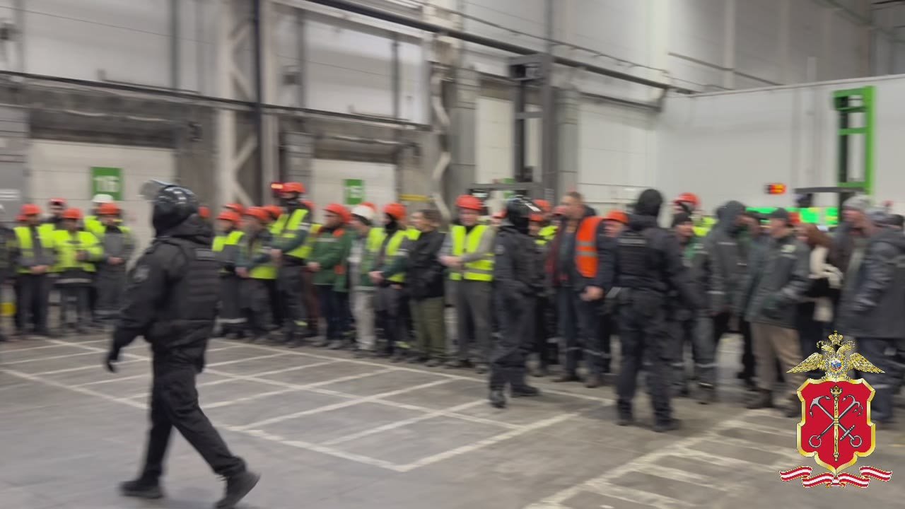 Полиция продолжает проверку крупного ретейлера