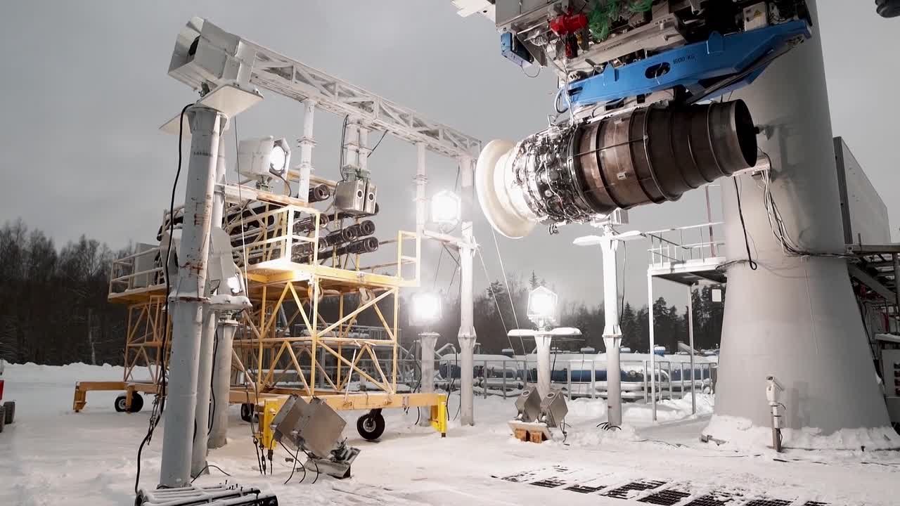 Наша ОДК провела сертификационные испытания авиадвигателя ПД-8 для самолета «Суперджет» на попадание птиц