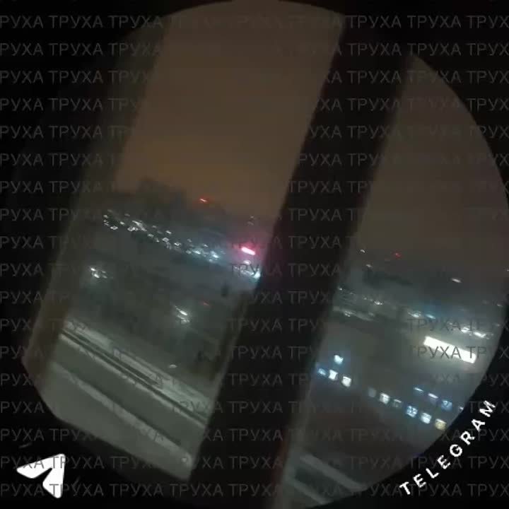 Последствия прилета по фабрике принадлежащей Порошенко в Киеве