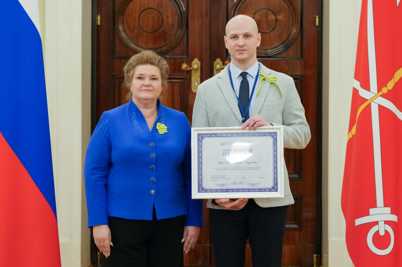 Александр Бельский поздравил победителей Всероссийского конкурса инициатив по сохранению исторической памяти Александр Бельский поздравил победителей Всероссийского конкурса инициатив по сохранению исторической памяти