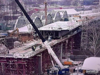 Компания «Возрождение», строящая новый Цимбалинский путепровод, опровергла информацию о начале демонтажа исторических арок старого «Фарфоровского моста»