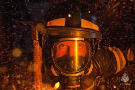 Врываемся в новую рабочую неделю вместе с #петербургскимиспасателями