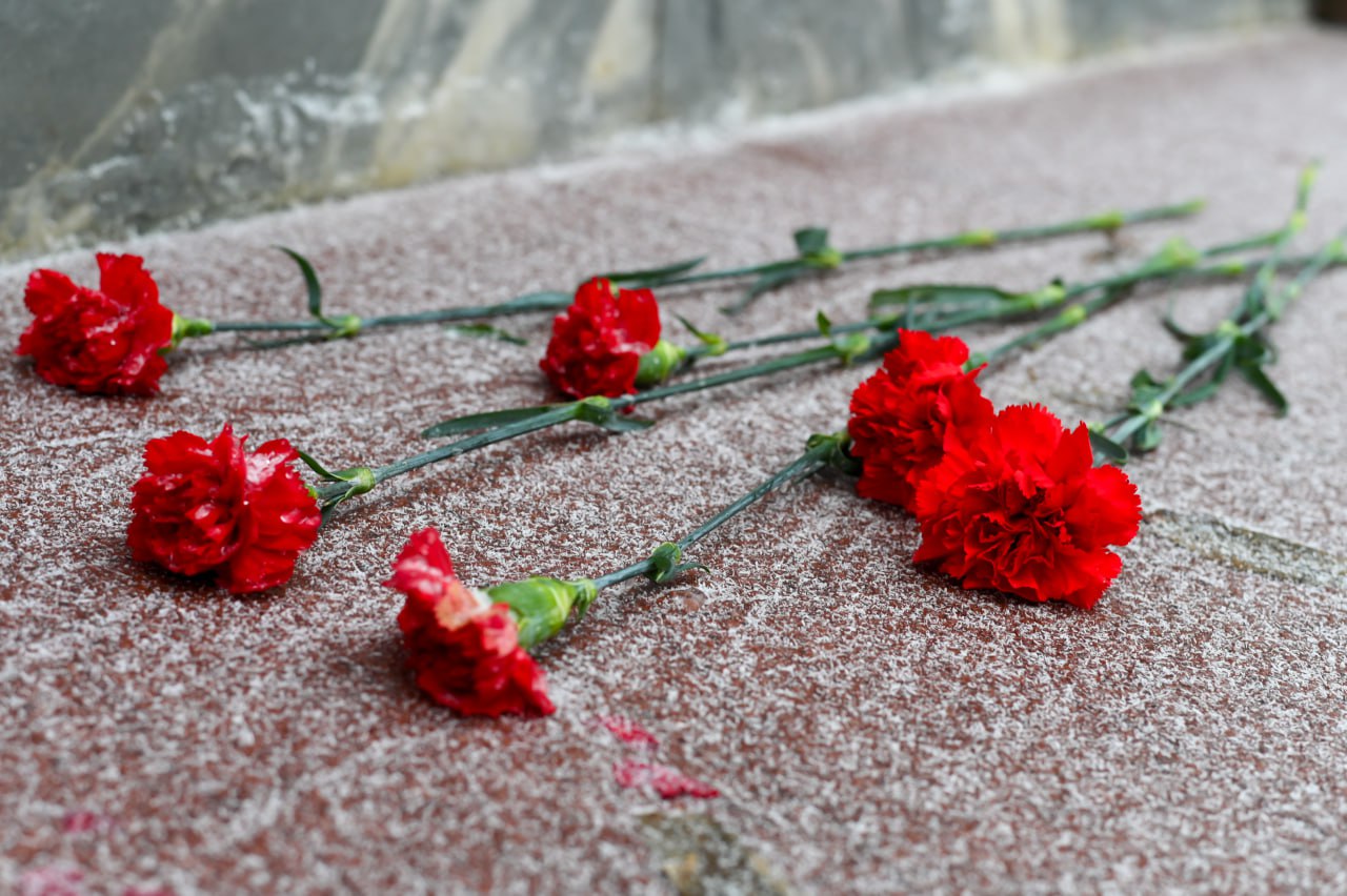 Педагогам порекомендовали «избегать» формулировки «все блокадники — герои»: петербургские учителя пожаловались на сомнительные методички к уроку о блокаде Ленинграда