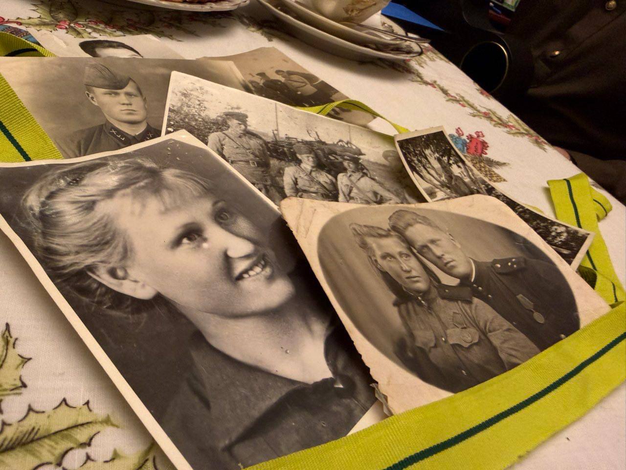 В Санкт-Петербурге офицеры СК России навестили ветерана Великой Отечественной войны Полину Громову В Санкт-Петербурге офицеры СК России навестили ветерана Великой Отечественной войны Полину Громову