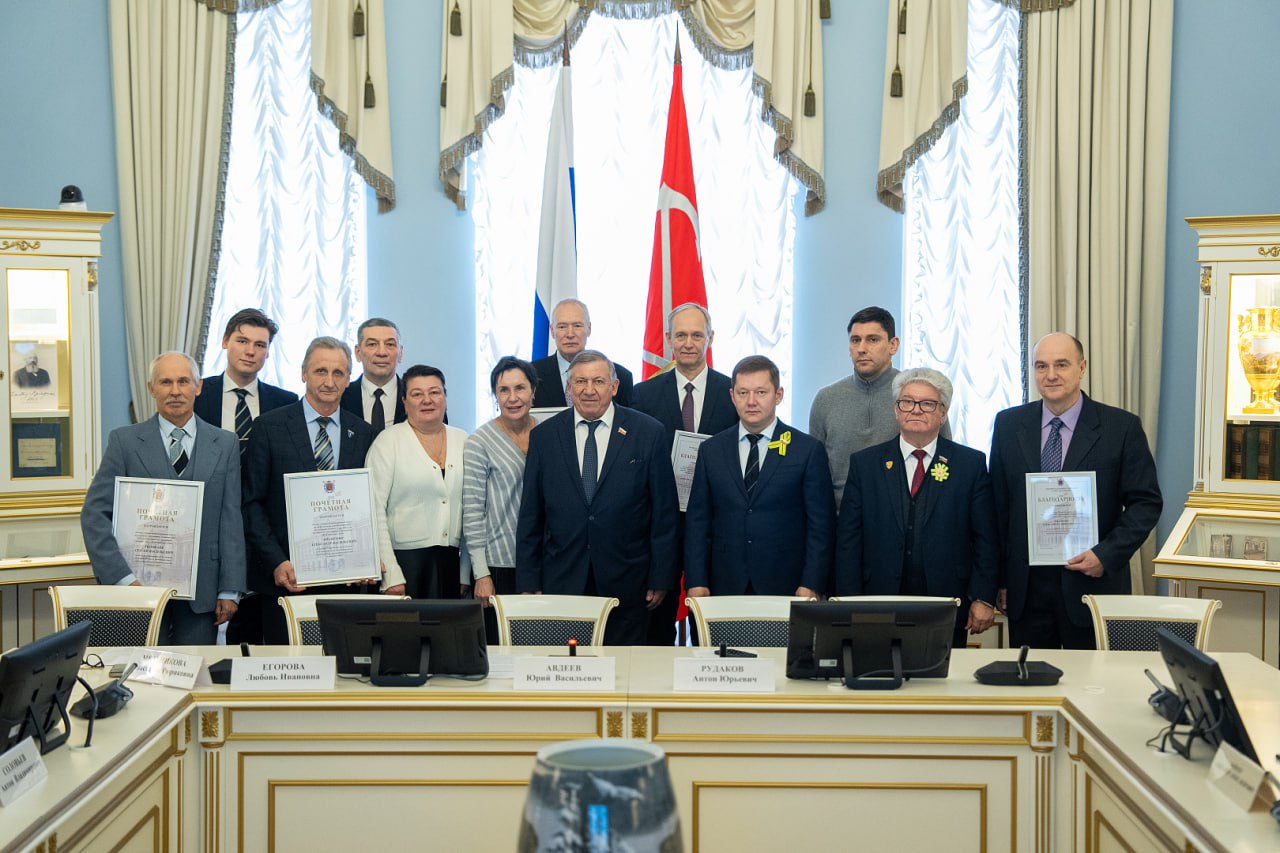 Комиссия поддержала законопроект о бесплатном втором профобразовании для вдов участников СВО Комиссия поддержала законопроект о бесплатном втором профобразовании для вдов участников СВО