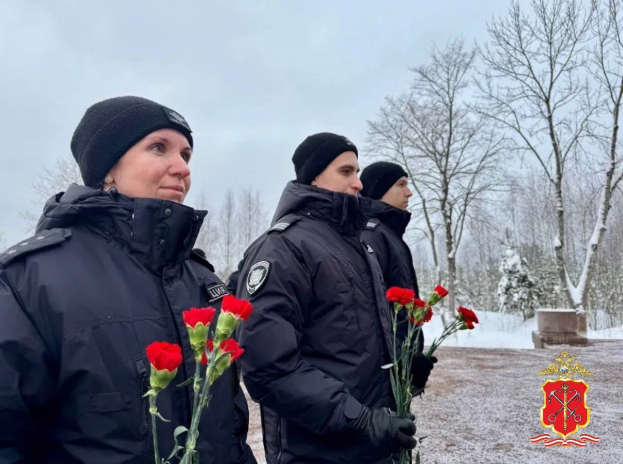 Полиция Петербурга продолжает участие в памятных мероприятиях, посвященных 82 - ой годовщине полного освобождения Ленинграда от фашистской блокады Полиция Петербурга продолжает участие в памятных мероприятиях, посвященных 82 - ой годовщине полного освобождения Ленинграда от фашистской блокады