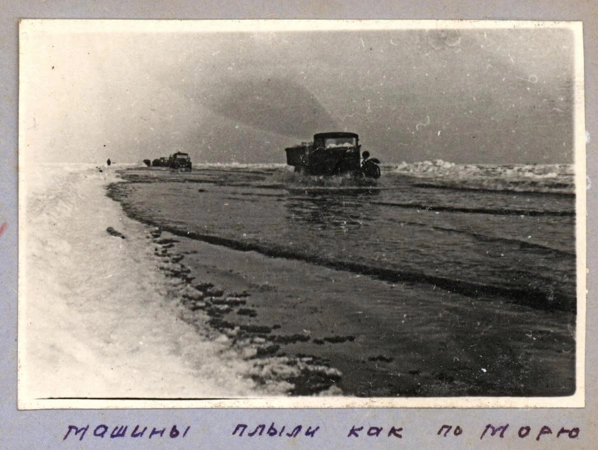 Выставка «Дорога жизни. Потерянный альбом» открылась в автобусном парке №1 на Днепропетровской улице