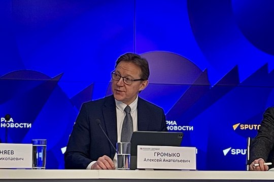 Управляемая угроза: Запад не отказывается от России в качестве цели