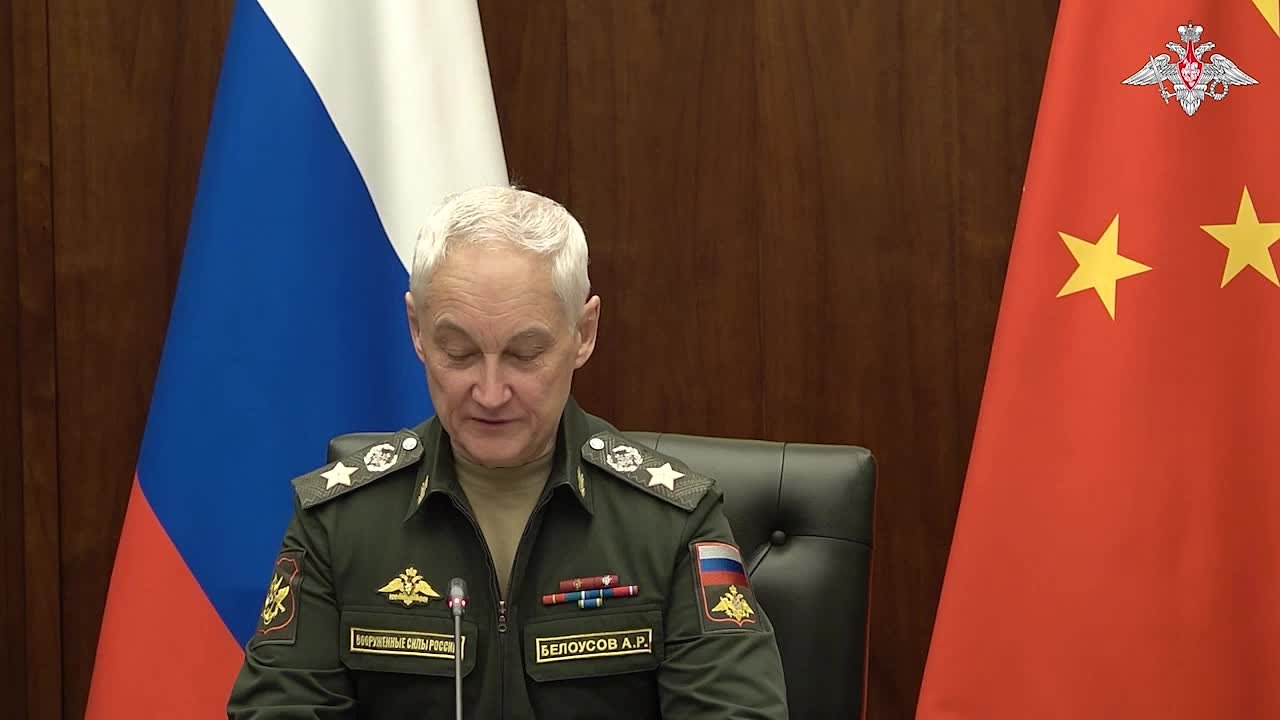 Министры обороны РФ и КНР провели переговоры по видеоконференцсвязи