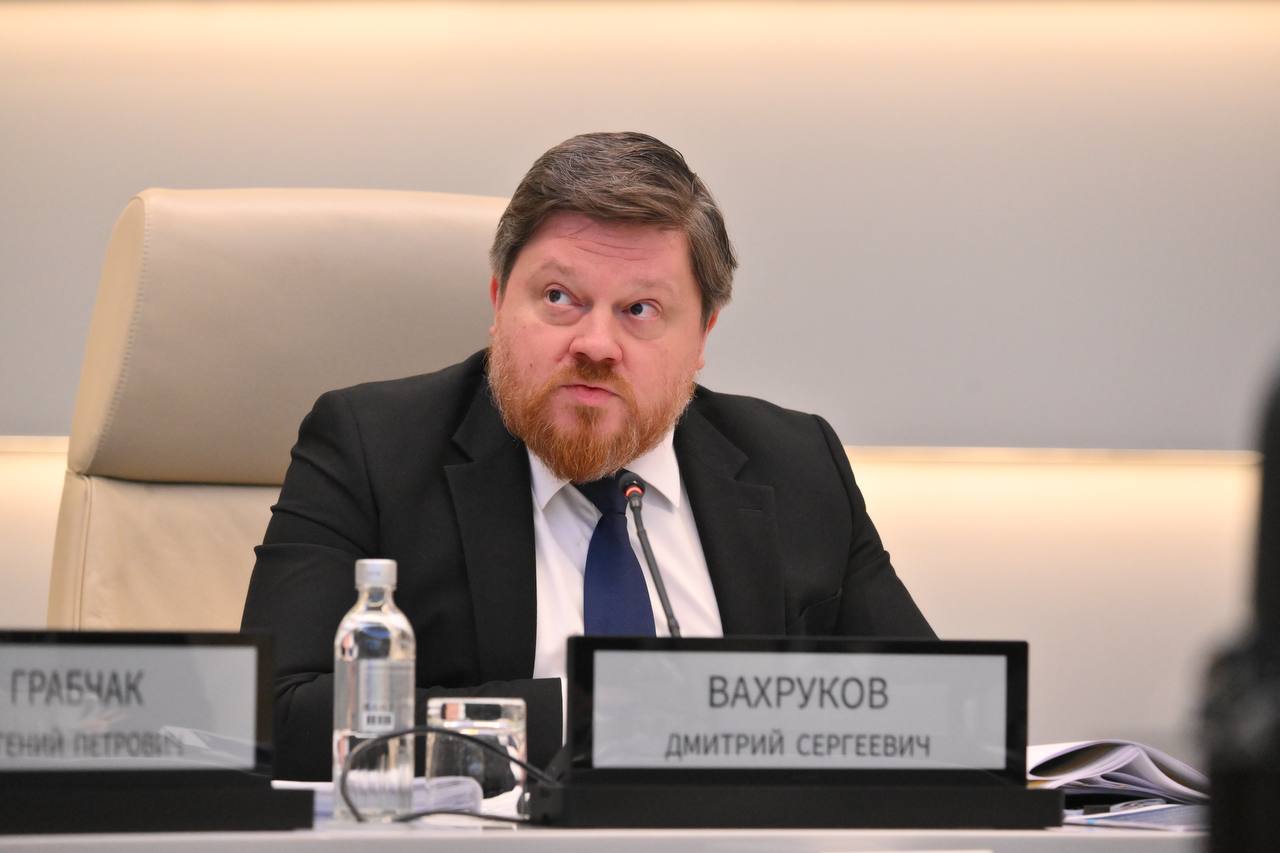 Дмитрий Чернышенко провел совещание по реализации проекта «Пять морей и озеро Байкал» Дмитрий Чернышенко провел совещание по реализации проекта «Пять морей и озеро Байкал»