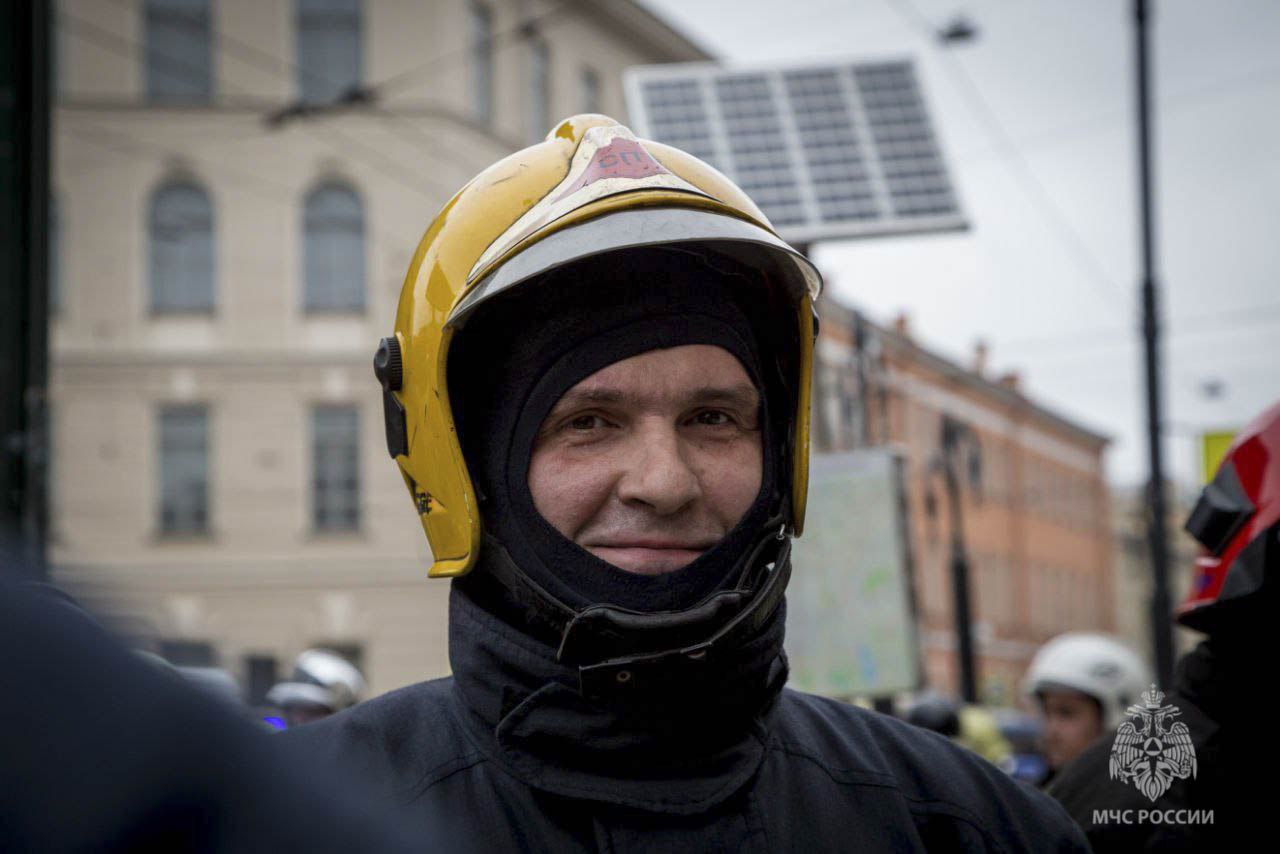 1 февраля исполняется. год службе пожаротушения Санкт-Петербурга 1 февраля исполняется. год службе пожаротушения Санкт-Петербурга