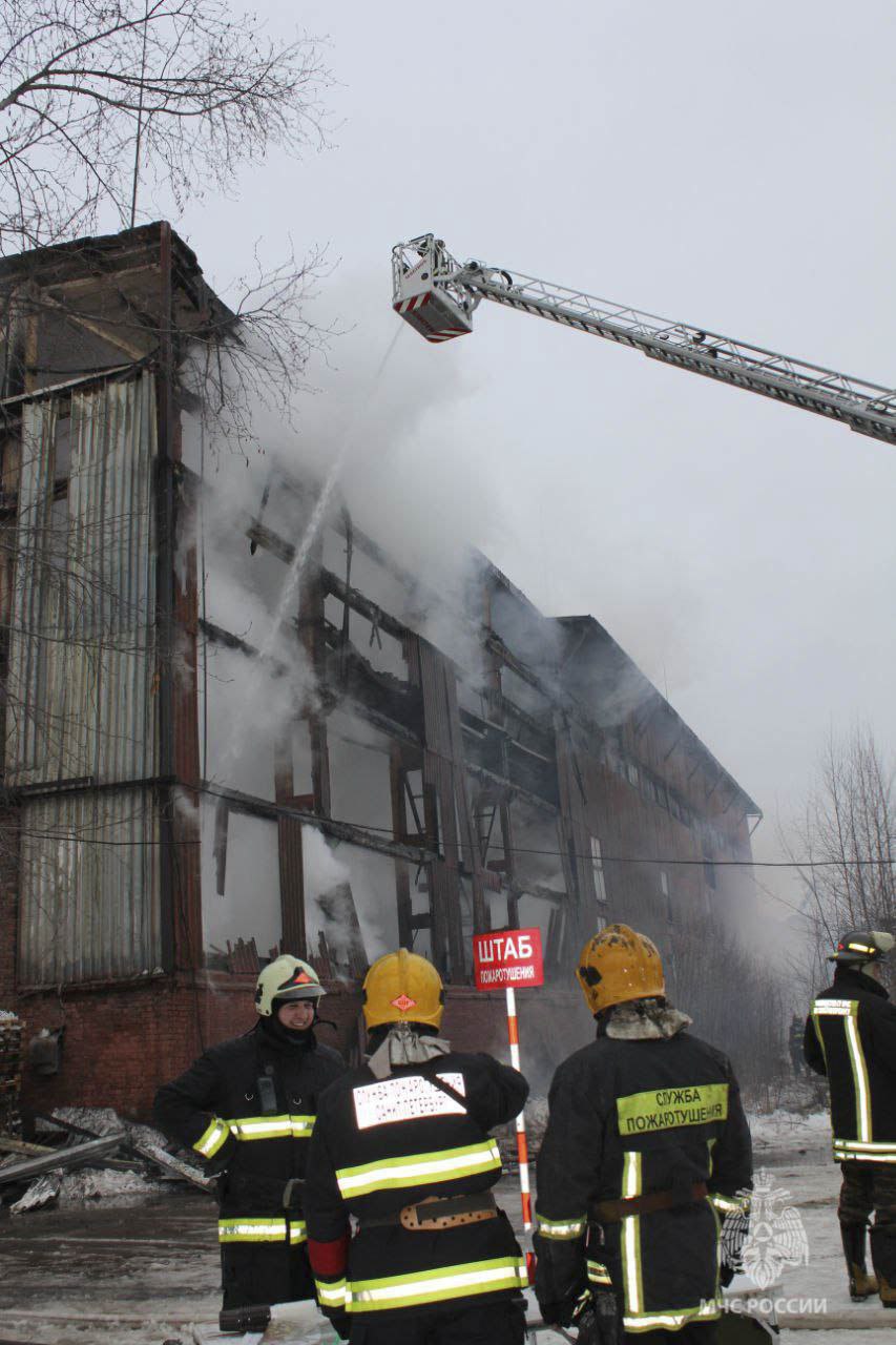 1 февраля исполняется. год службе пожаротушения Санкт-Петербурга 1 февраля исполняется. год службе пожаротушения Санкт-Петербурга