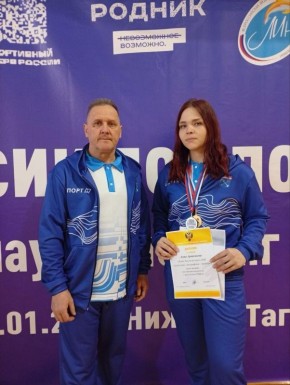 Спортсменка из Ленобласти взяла золото на Кубке России по пауэрлифтингу