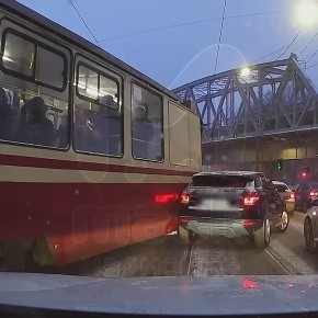 ������� � ����������� ����� � ������� � ������ Range Rover �� ������ ��������� � �� �����