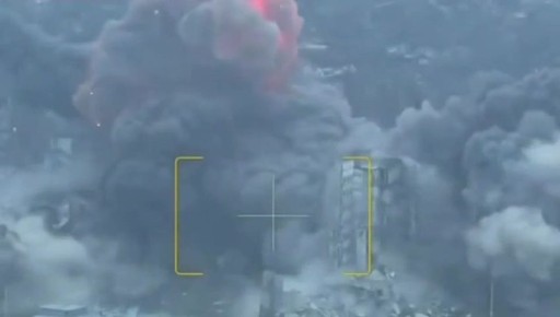 Кадры прилёта ФАБ3000 по месту дислокации противника