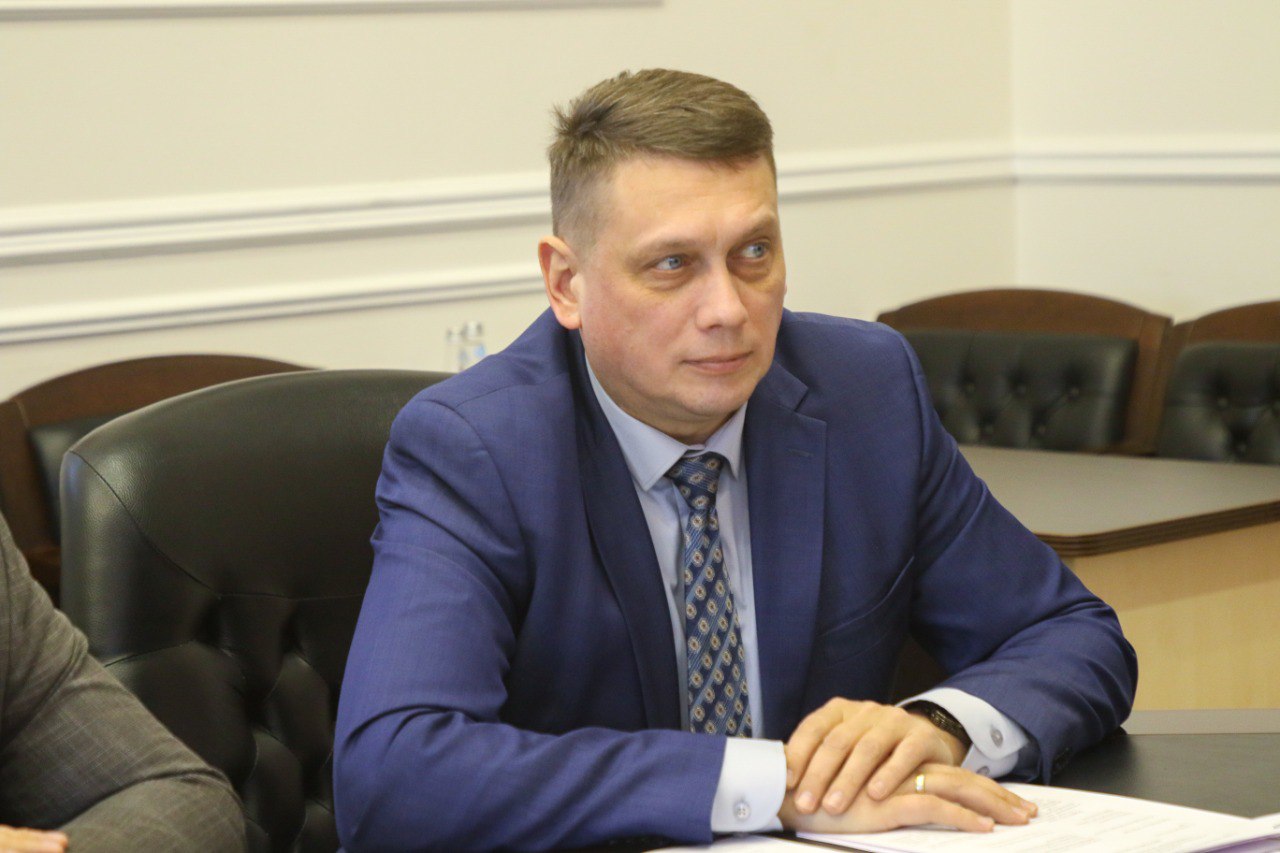 В Санкт-Петербургской избирательной комиссии состоялось рабочее совещание, посвященное вопросам организации сурдоперевода с использованием дистанционных технологий для помощи избирателям с нарушениями слуха В Санкт-Петербургской избирательной комиссии состоялось рабочее совещание, посвященное вопросам организации сурдоперевода с использованием дистанционных технологий для помощи избирателям с нарушениями слуха