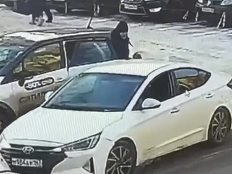 �������� ������ ������� � ������� ������� �������� � �� �������� 40-������ ������ ������