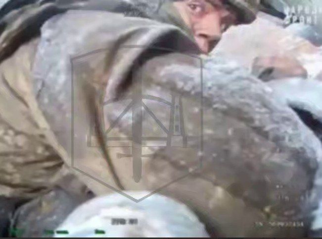 Попадание дрона в ВСУшника