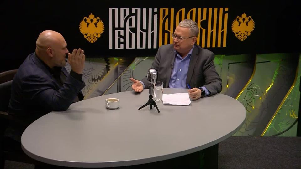"Женщина пришла рожать, но пока оформляли бумажки, младенец выпал!"