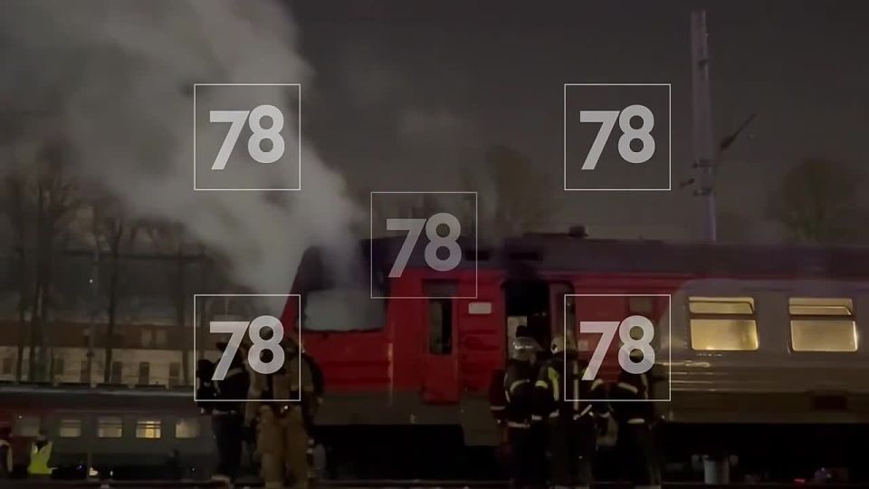 Полиция задержала молодого человека, подозреваемого в поджоге электрички на Лесном проспекте