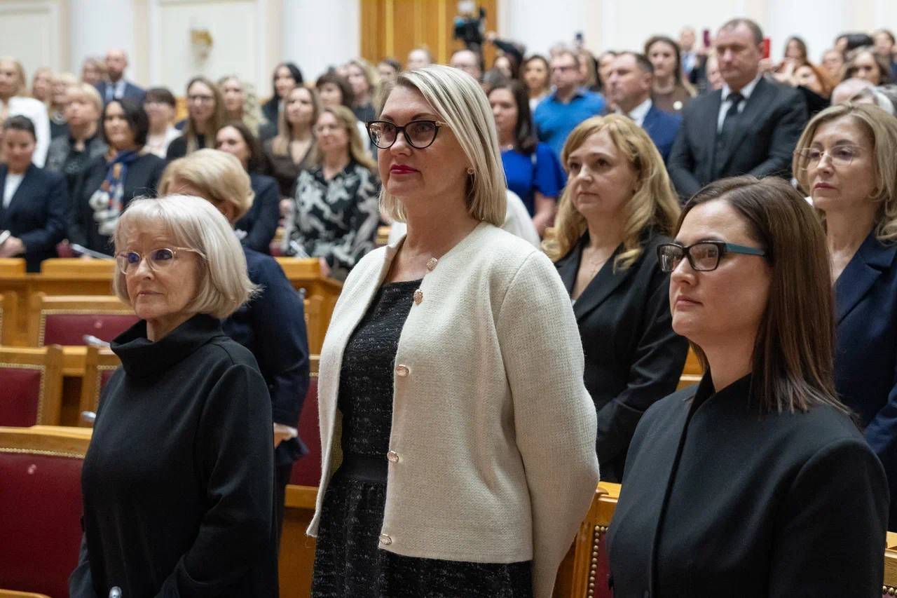 Торжественное собрание к 25-летию мировой юстиции Петербурга состоялось в Таврическом дворце Торжественное собрание к 25-летию мировой юстиции Петербурга состоялось в Таврическом дворце