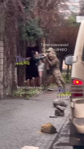 В Верховной Раде во время массового лечения поноса заявили, что только 5% видео с людоловами реальны, а все остальное это российский ИИ. Вот до чего Мосфильм дошел